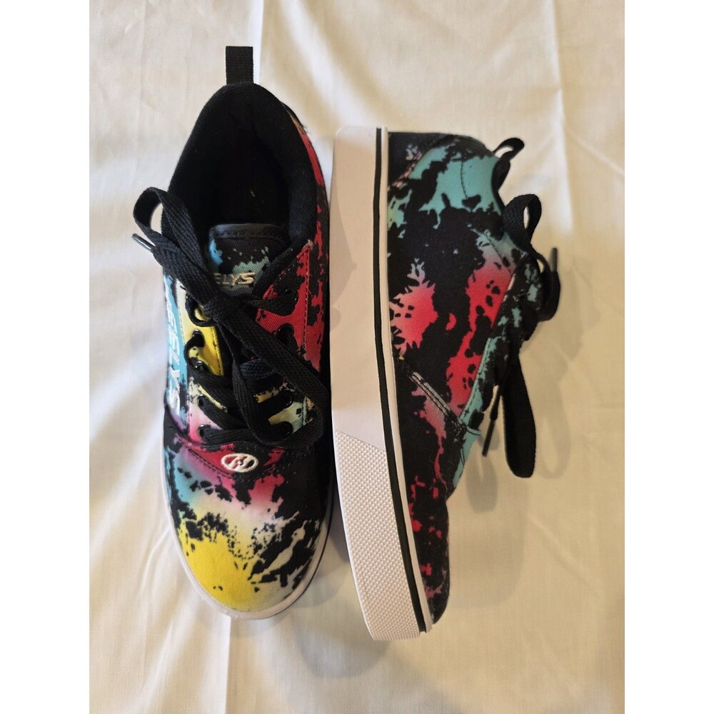 Heelys Pro 20 Skate Shoe, Tie Dye, Wheeled UNISEX, Women's 7.5 / Men's 5.5